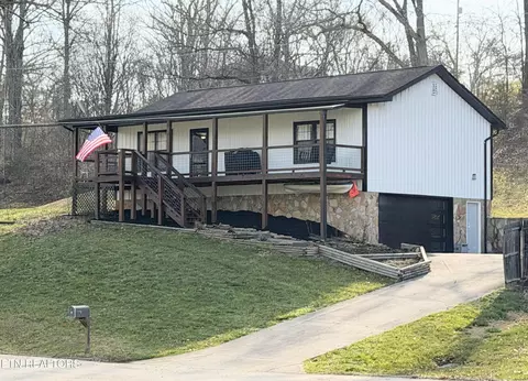 221 Cross Creek Rd, Maynardville, TN 37807
