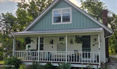 104 Peace Pipe, Crossville, TN 38572