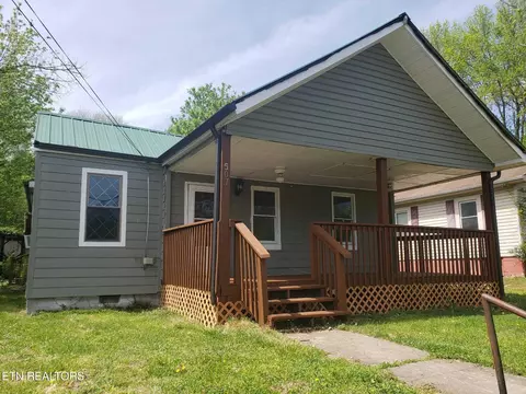 507 Wallace Ave, Rocky Top, TN 37769
