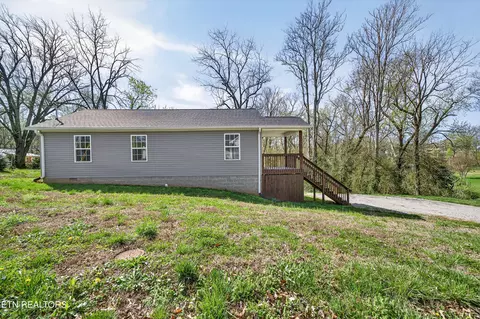 219 E Bronson St, Sparta, TN 38583 photo 25