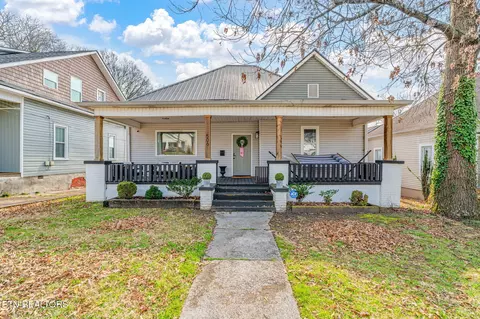 506 E Oak Hill Ave, Knoxville, TN 37917
