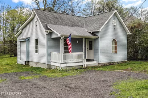 4113 Coster Rd, Knoxville, TN 37912
