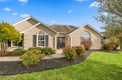 2735 Andrews Crossing Rd, Knoxville, TN 37931