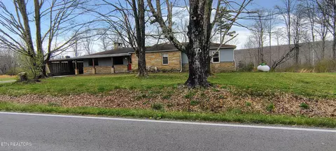 710 Dogwood Rd, Rockwood, TN 37854