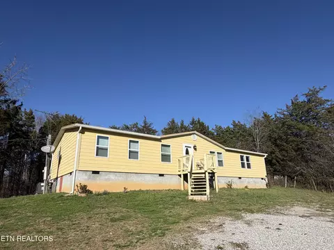 906 Bay Rd, New Market, TN 37820