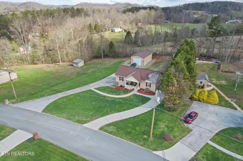 109 Grandies Ct, Andersonville, TN 37705