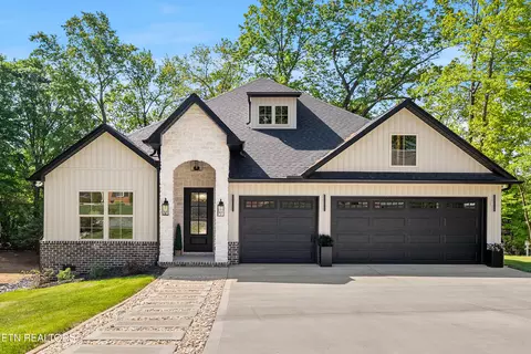 252 Mialaquo Cir, Loudon, TN 37774