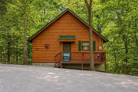 1452 Cupid Way, Sevierville, TN 37876
