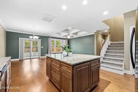 12036 Woodhollow Ln, Knoxville, TN 37932