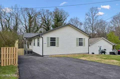 108 Jellico Ln, Oak Ridge, TN 37830