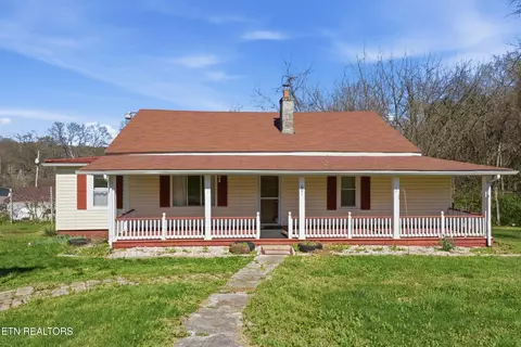 601 Kingston St, Lenoir City, TN 37771