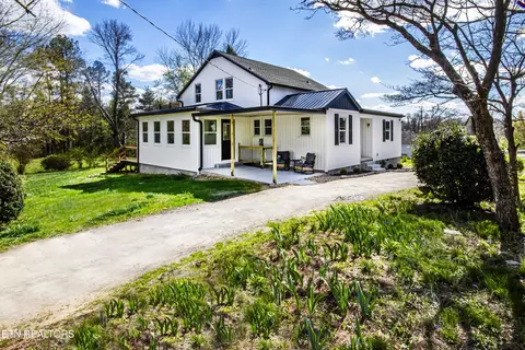 4610 Green Rd, Maryville, TN 37804