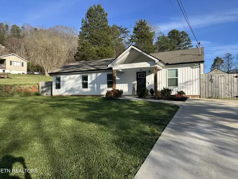 6508 NW Tecoy Quarry Ln, Knoxville, TN 37921