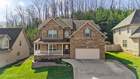 10356 Harrison Springs Ln, Knoxville, TN 37932