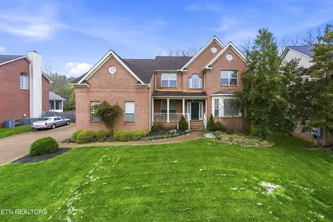 1249 Woodsboro Rd, Knoxville, TN 37922