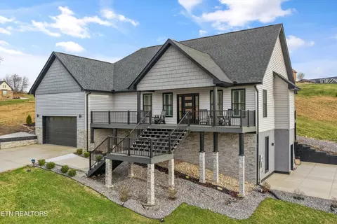 4120 Lake Meadow Ln, Morristown, TN 37814
