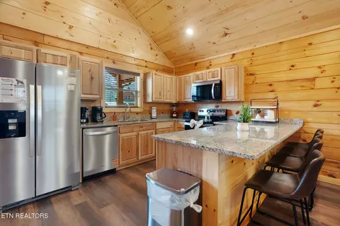 Kitchen - 804 String Run Way, Pigeon Forge, TN 37863 photo 1 of 1