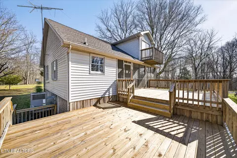 676 Sunny Point Rd, Baxter, TN 38544 photo 7