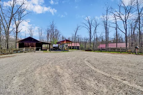 232 Wild Cat Rd, Jamestown, TN 38556