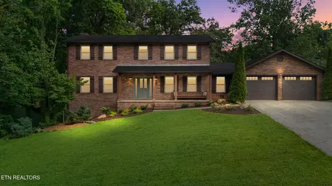 7916 Ember Crest Tr, Knoxville, TN 37938