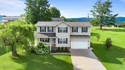 168 Thelma Cir, Jacksboro, TN 37757