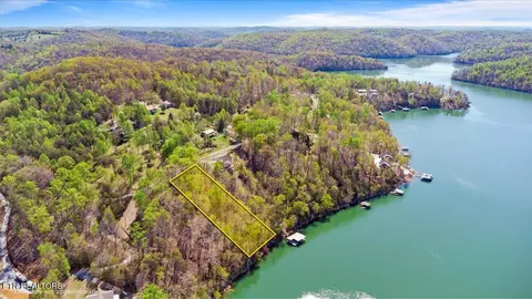 lot44 Hiwassee Dr, Jacksboro, TN 37757