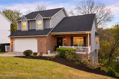 514 Orchard Dr, Clinton, TN 37716