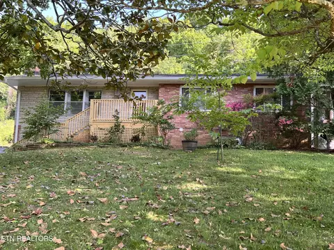 4220 Spar Dr, Knoxville, TN 37918