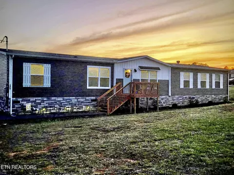 1450 Howell River Rd, Rutledge, TN 37861