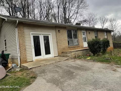 1301 Blackburn Dr, Morristown, TN 37814