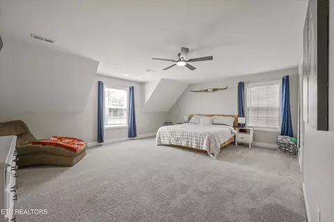 Bedroom - 1145 Cloud View Dr, Powell, TN 37849 photo 1 of 2
