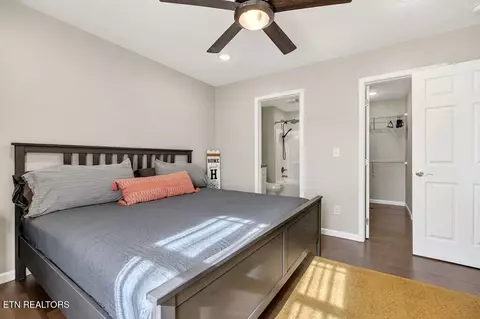 Bedroom - 1663 Parker Rd, Sparta, TN 38583 photo 5 of 6