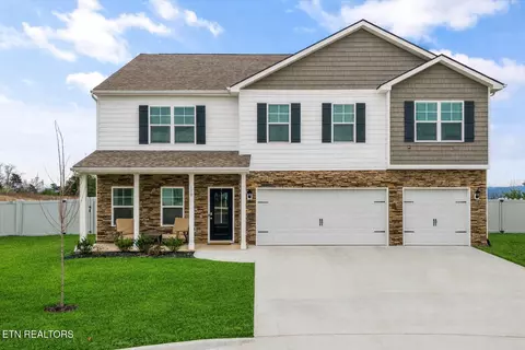 110 Gigi Ln, Oak Ridge, TN 37830
