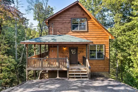 1518 Gregory Way, Sevierville, TN 37876