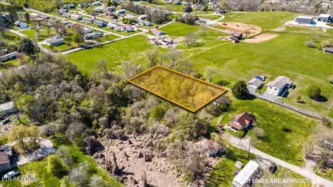 Island Ford Rd, Jacksboro, TN 37757