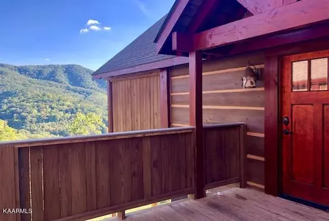 4228 Wears Valley Rd UNIT 172, Sevierville, TN 37862