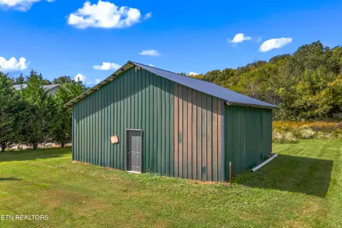 465 Livingston Rd, Bean Station, TN 37708