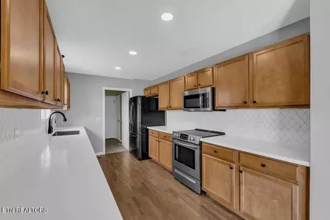 7012 Brittney Cir, Baxter, TN 38544 photo 8