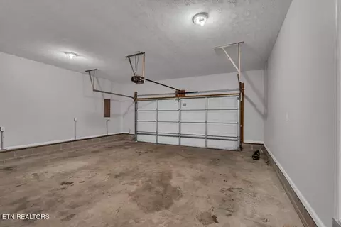7012 Brittney Cir, Baxter, TN 38544 photo 21