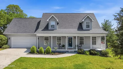 1435 Club Dr, Loudon, TN 37774