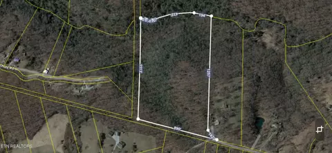 Thompson Rd, Crossville, TN 38571