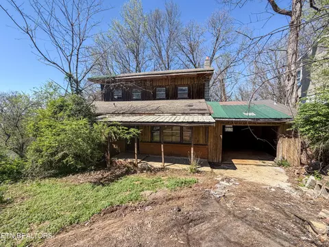 2655 Vucrest Ave, Knoxville, TN 37920