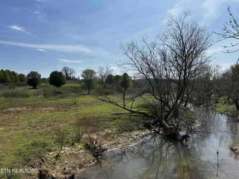 Victory Drive, Madisonville, TN 37354