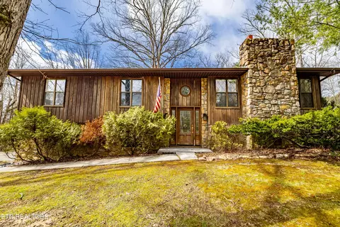 1705 Bales Rd, Knoxville, TN 37914