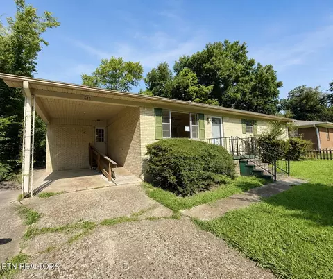 633 Melton Ave, Dyersburg, TN 38024