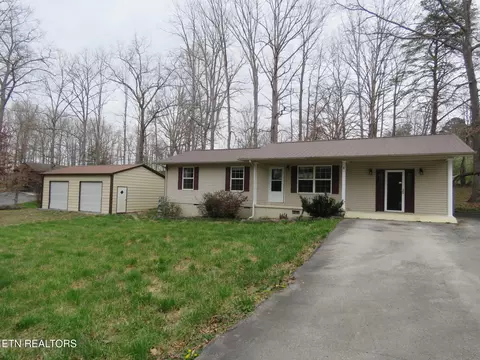120 Coffee Dr, Helenwood, TN 37755