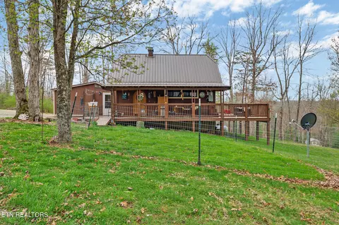 182 Just One More Ct, Crab Orchard, TN 37723