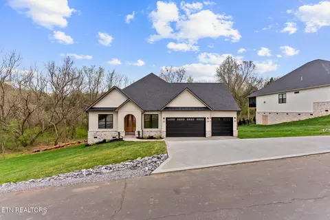127 Saloli Way, Loudon, TN 37774