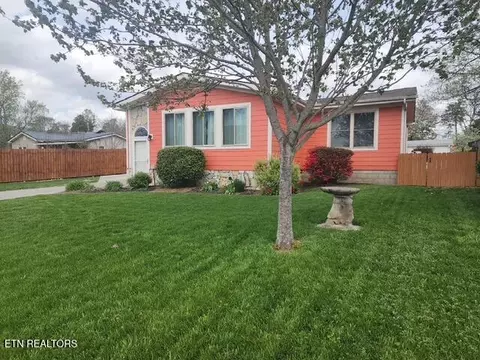 431 Powell Valley Marine Rd, La Follette, TN 37766