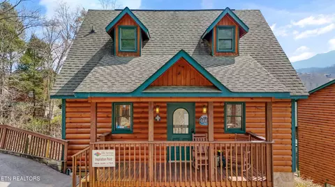 328 Pinnacle Cottage Way UNIT 3, Gatlinburg, TN 37738